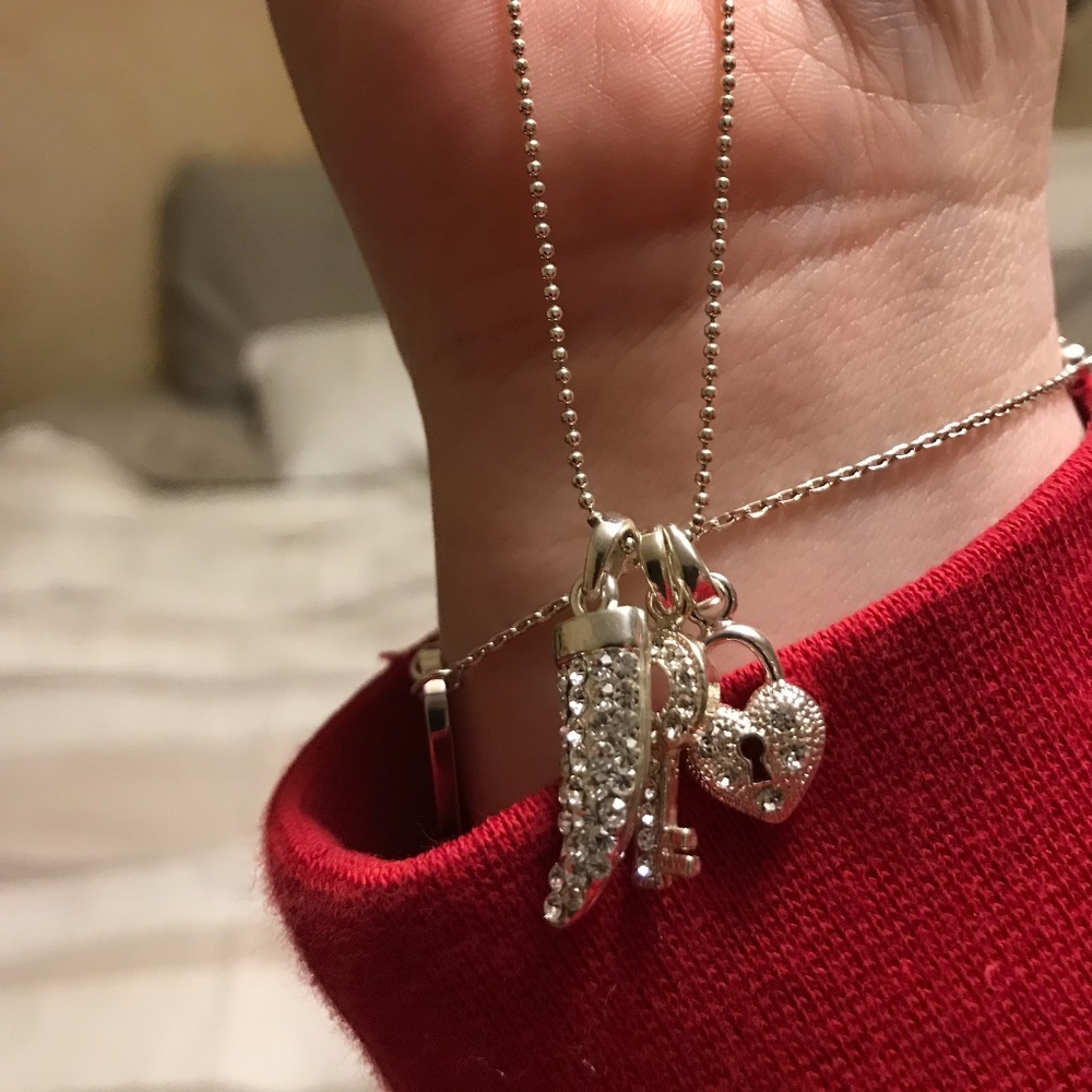Charm Necklace - Claw, Key, Heart Lock - Silver Tone, New - Picture 4 of 4